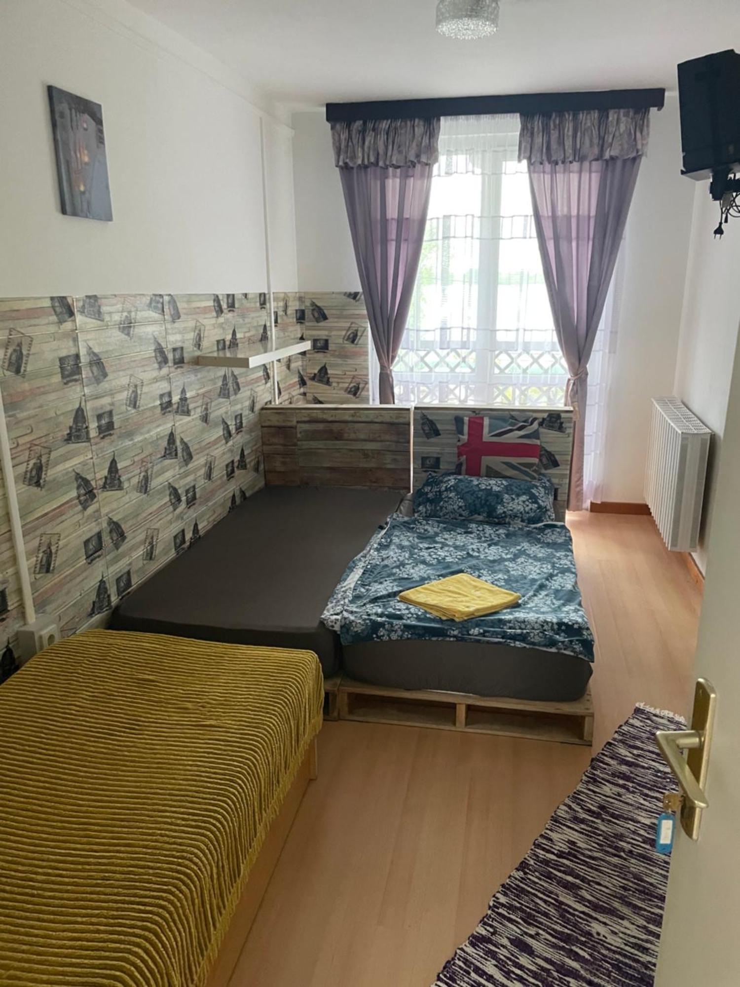 Retro Motel Malyi Eksteriør bilde